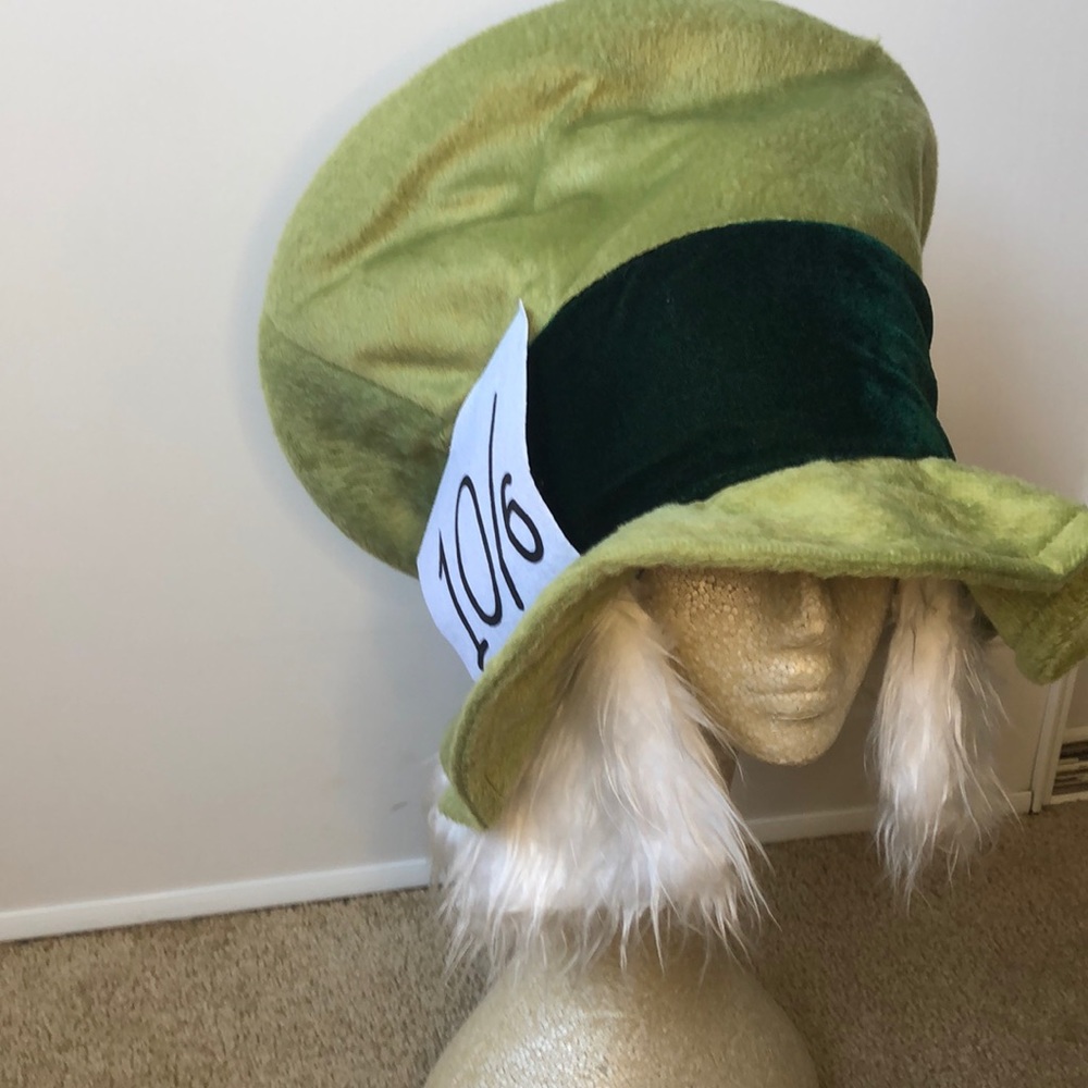 Alice in Wonderland Mad Hatter hat